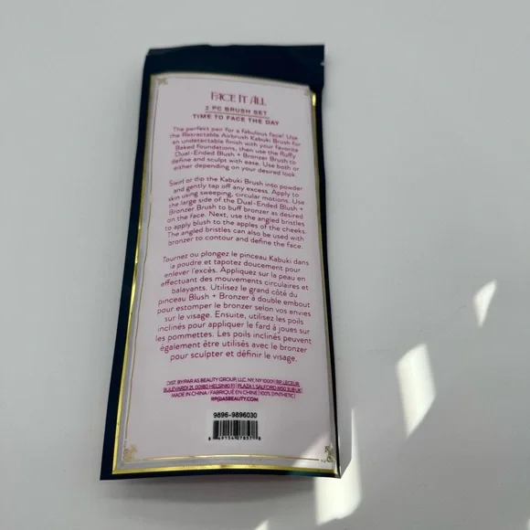 Laura Geller 2-Piece Brush Set - NEW - Picture 2 of 2